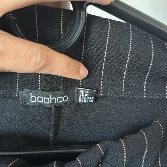 Beautiful wide leg Capri trousers - Picture 3 of 4